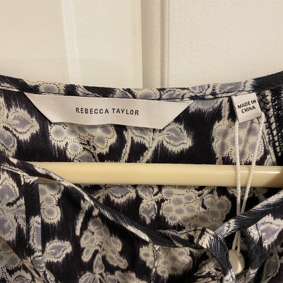 Rebecca Taylor Alicia Top Long Sleeve Buttoned Floral Blouse Size 8 NWT - Picture 3 of 15